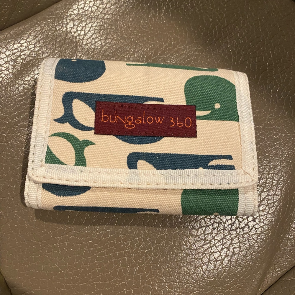 Bungalow 360 Elephant Wallet. LIKE NEW